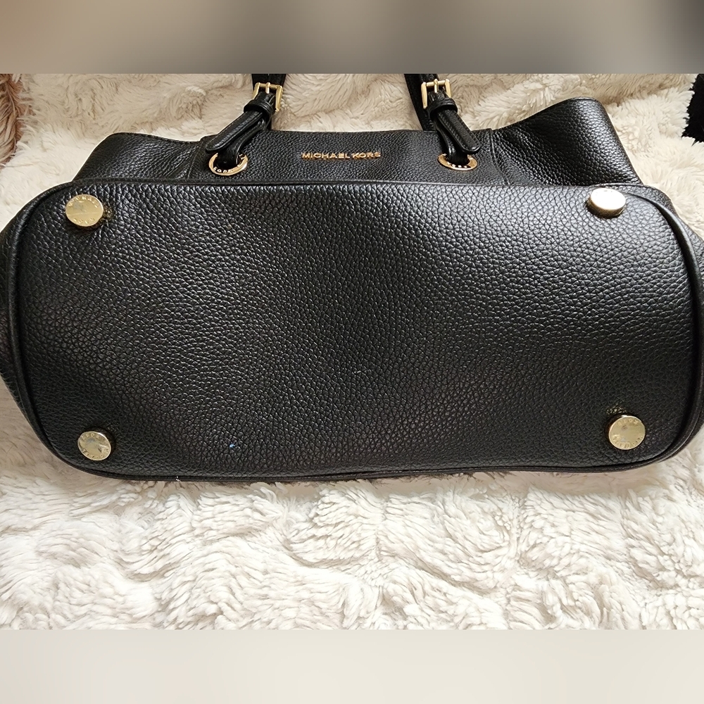 Michael Kors Jet Set Medium Tote Bag - Picture 3 of 8